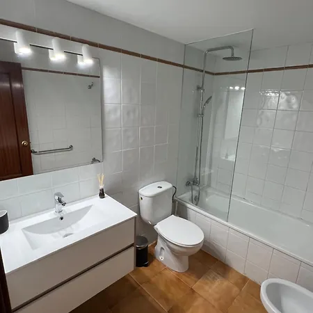 Sonrisa - Spacious Two Bedroom Costa Teguise